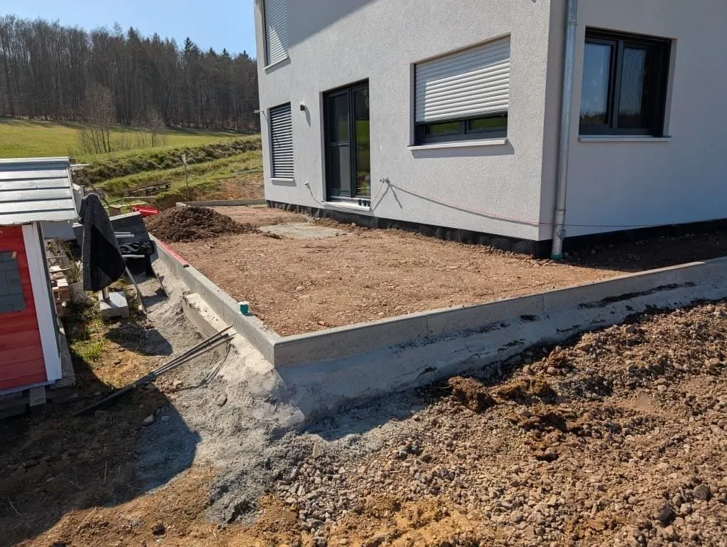 Terrassenbau Schotterbett